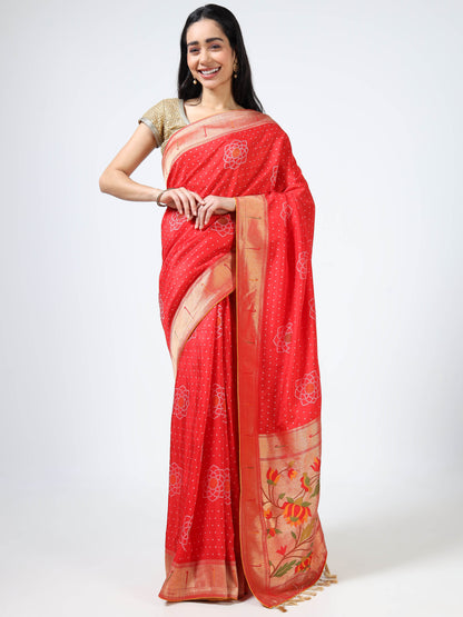 Bandhej with Paithani Pallu and Muniya Border