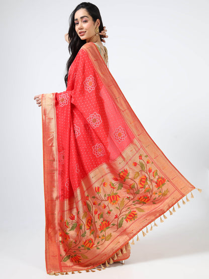 Bandhej with Paithani Pallu and Muniya Border