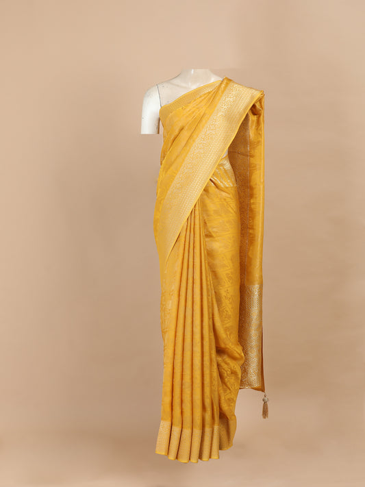 Banarasi Kanivaram Tissue silk with small motif all over - contrast pallu border and contrast pallu blouse