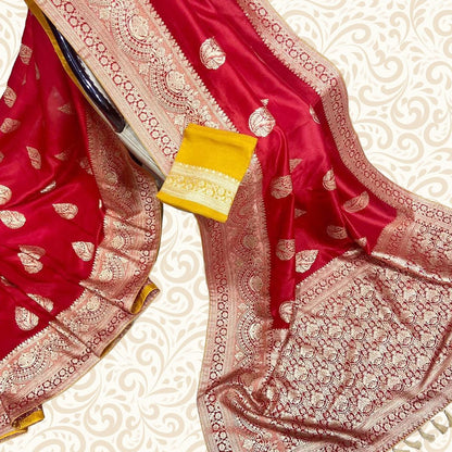 Munga Silk Saree - Red